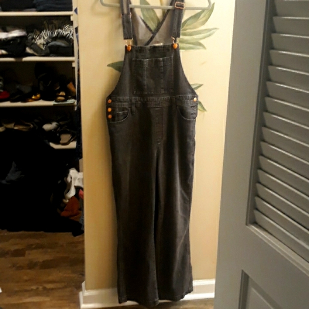 Black overalls with bronze accents by universal thread size 6